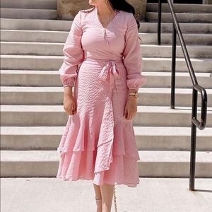 Exclusive Rachel Parcell Dress worn once.